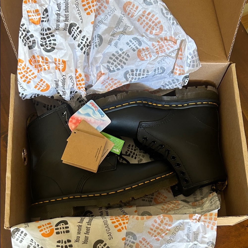 Dr. Martens Airwave Men’s Black Boot Shoe
